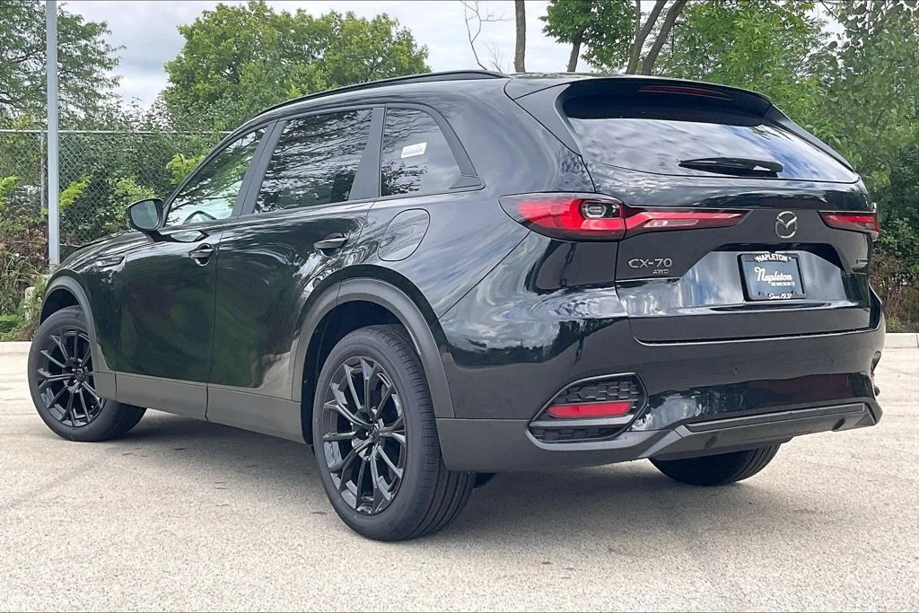 2026 Mazda CX-70 Preferred Package - Photo 3