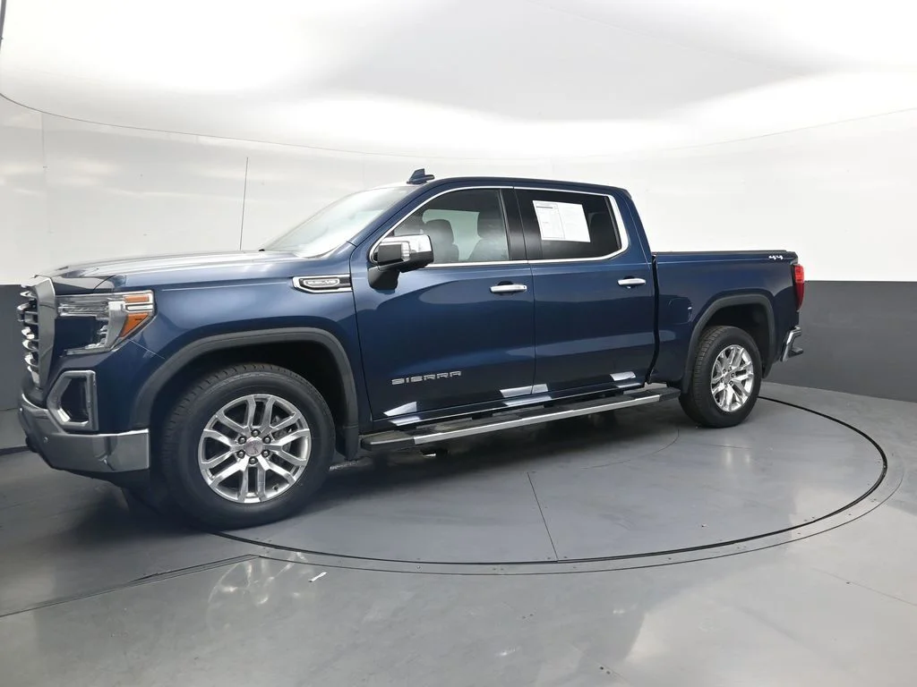 Used 2020 Blue GMC SLT image 13