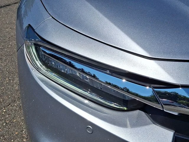 Certified Used 2019 Silver Honda Touring image 9