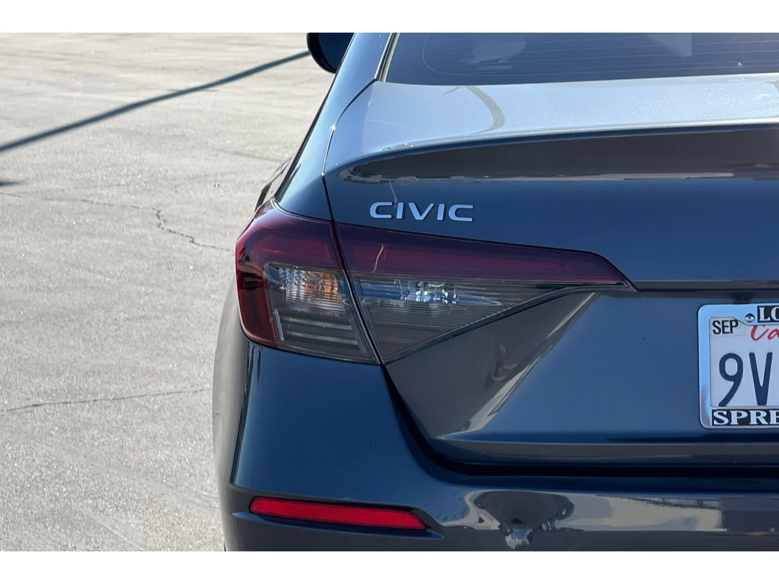 Used 2026 Meteorite Gray Metallic Honda LX image 13