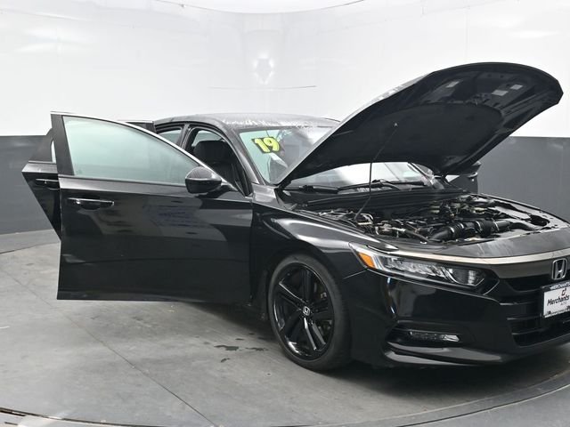 Used 2019 Black Honda Sport image 40