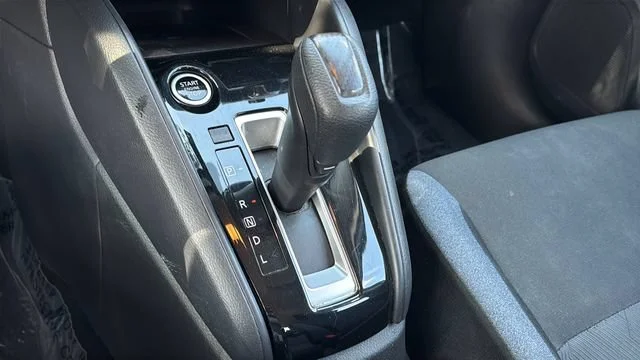 Used 2025  Nissan SV image 29