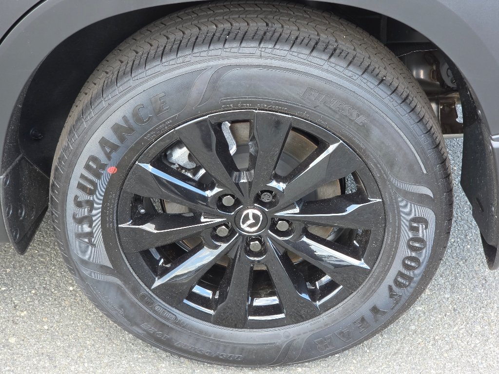 New 2026 Jet Black Mica Mazda 2.5 S Preferred image 4