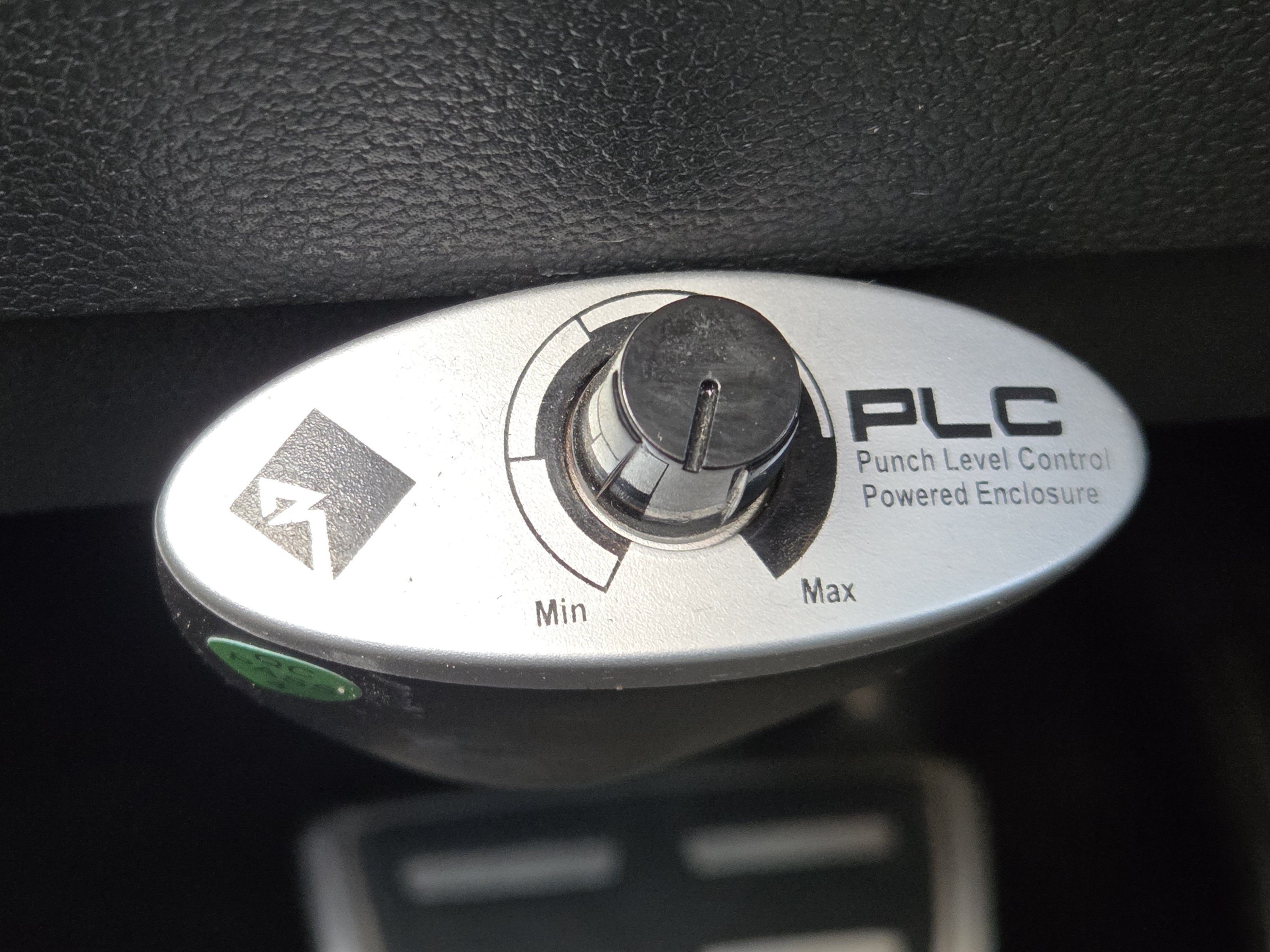 Certified Used 2021 Pyrite Silver Metallic Volkswagen 2.0T SE image 17