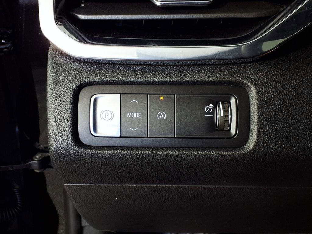 2026 GMC Acadia Denali - Photo 18