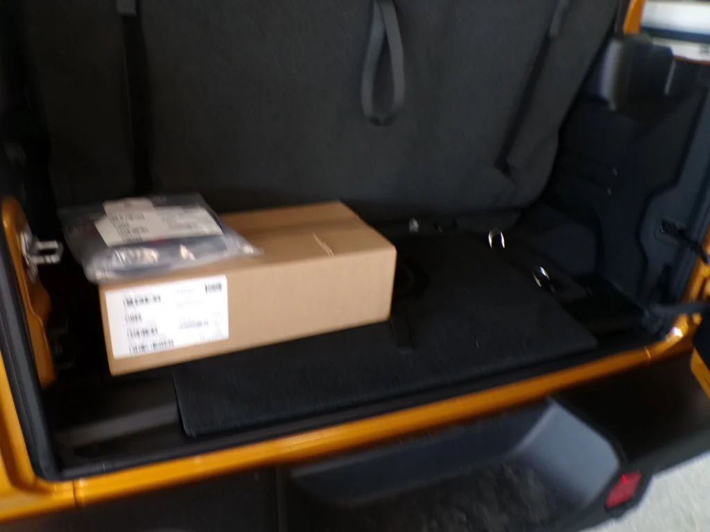 New 2026 Goldilocks Exterior Paint Jeep Rubicon X image 28