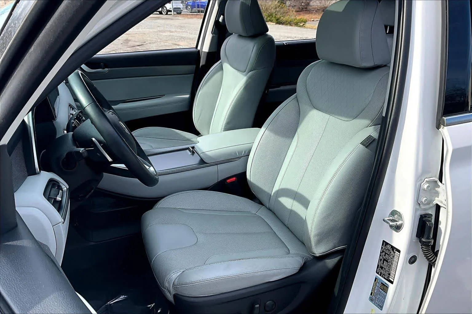 Used 2020 Hyper White Hyundai SEL image 8