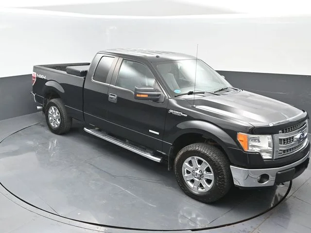 Used 2014 Tuxedo Black Metallic Ford XLT image 20