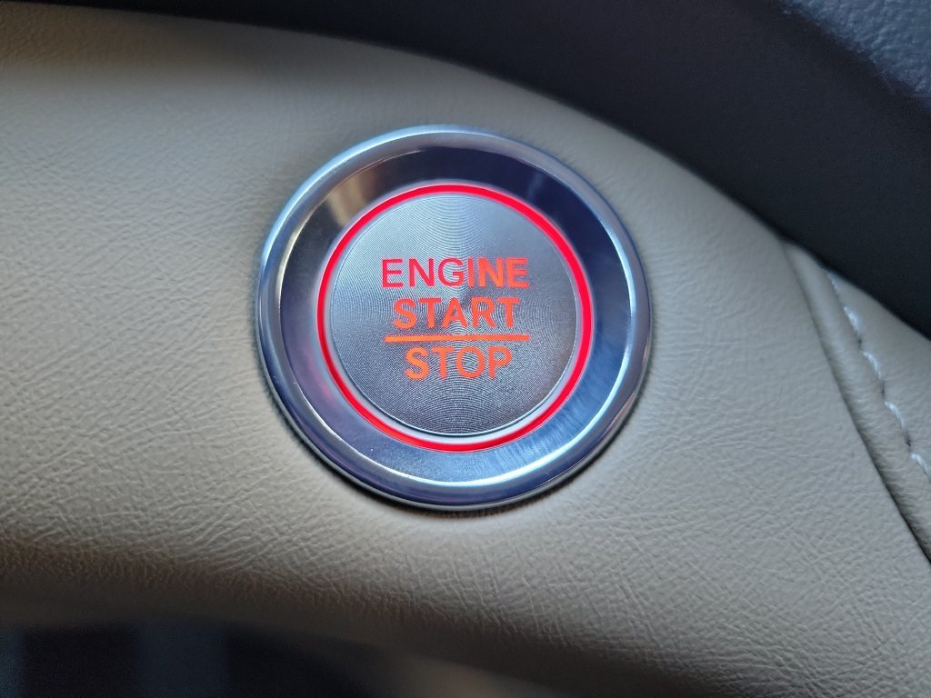 Used 2024 White Acura Technology Package image 16