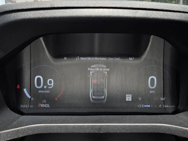 New 2026 Star White Metallic Tri-Coat Ford Active image 44
