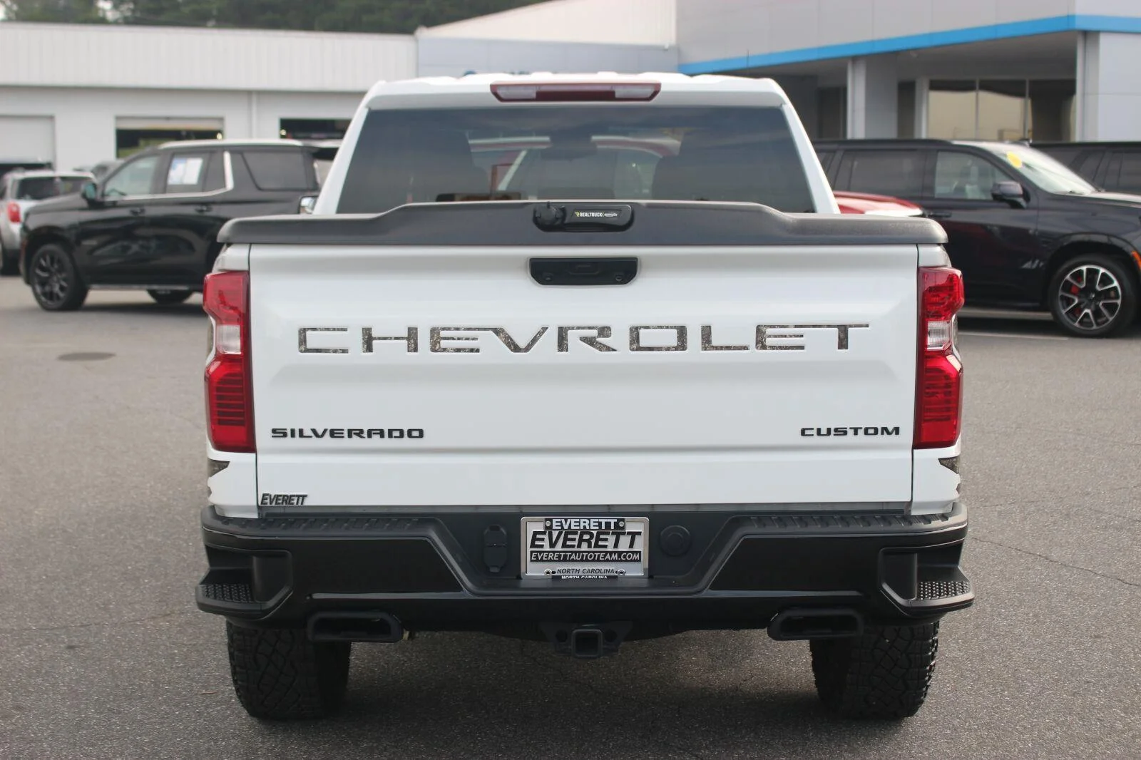 Used 2024 Summit White Chevrolet Custom Trail Boss image 6