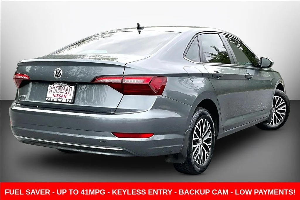 Used 2021 Gray Volkswagen 1.4T S image 6
