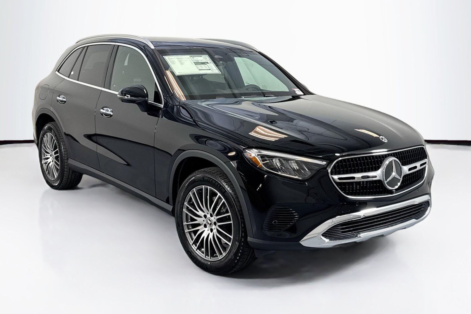 New 2026 Black Mercedes-Benz GLC 300 image 3