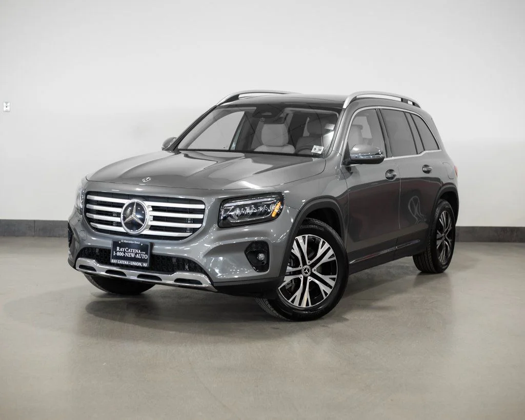 Used 2026 Gray Mercedes-Benz GLB 250 image 1