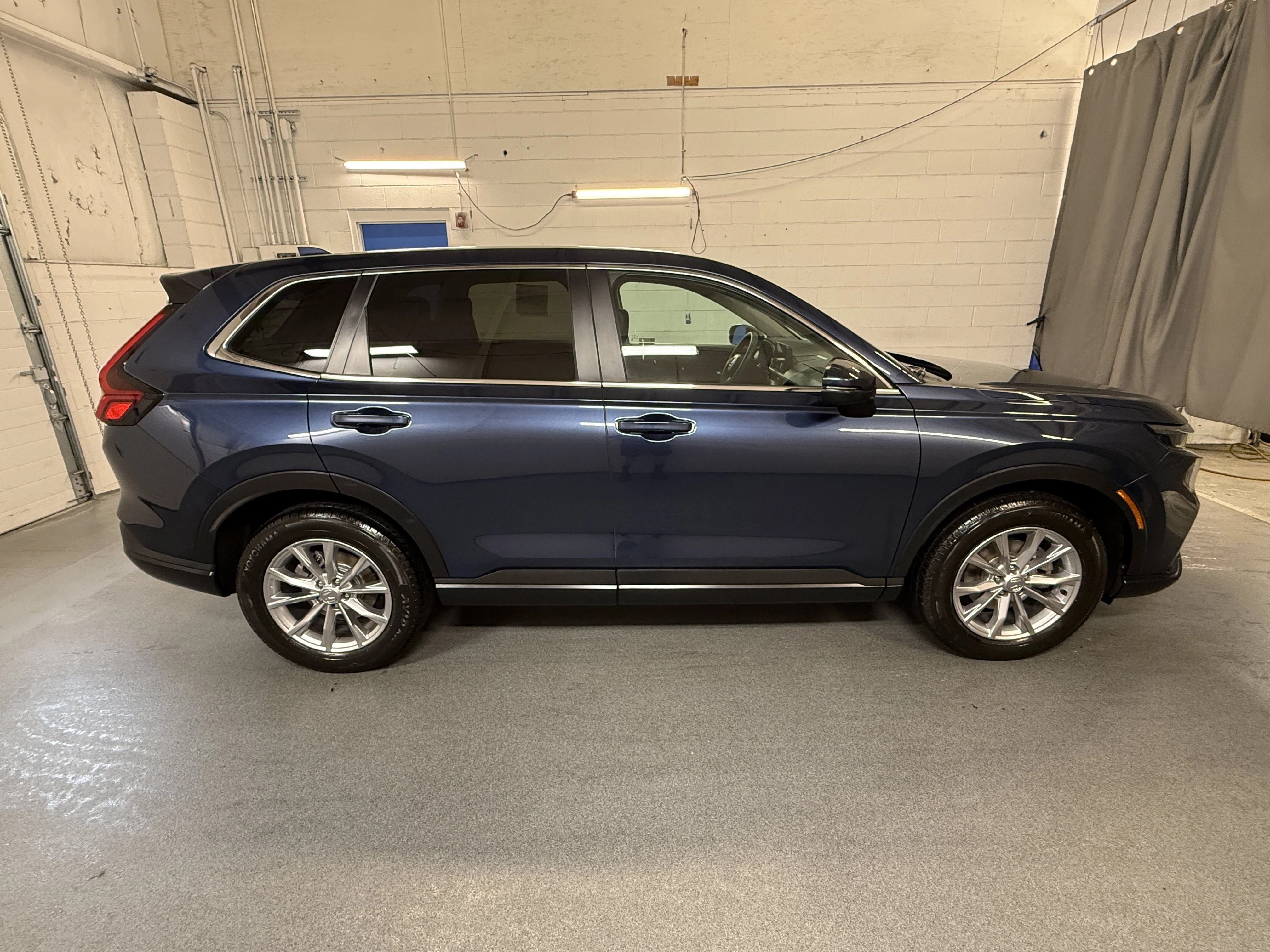 Certified Used 2023 Still Night Pearl Honda EX image 10