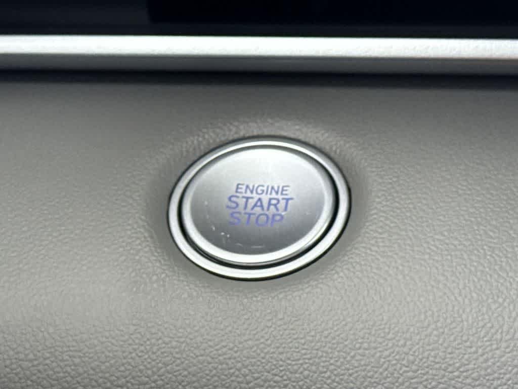 New 2026 Fluid Metal Hyundai SEL Sport image 17