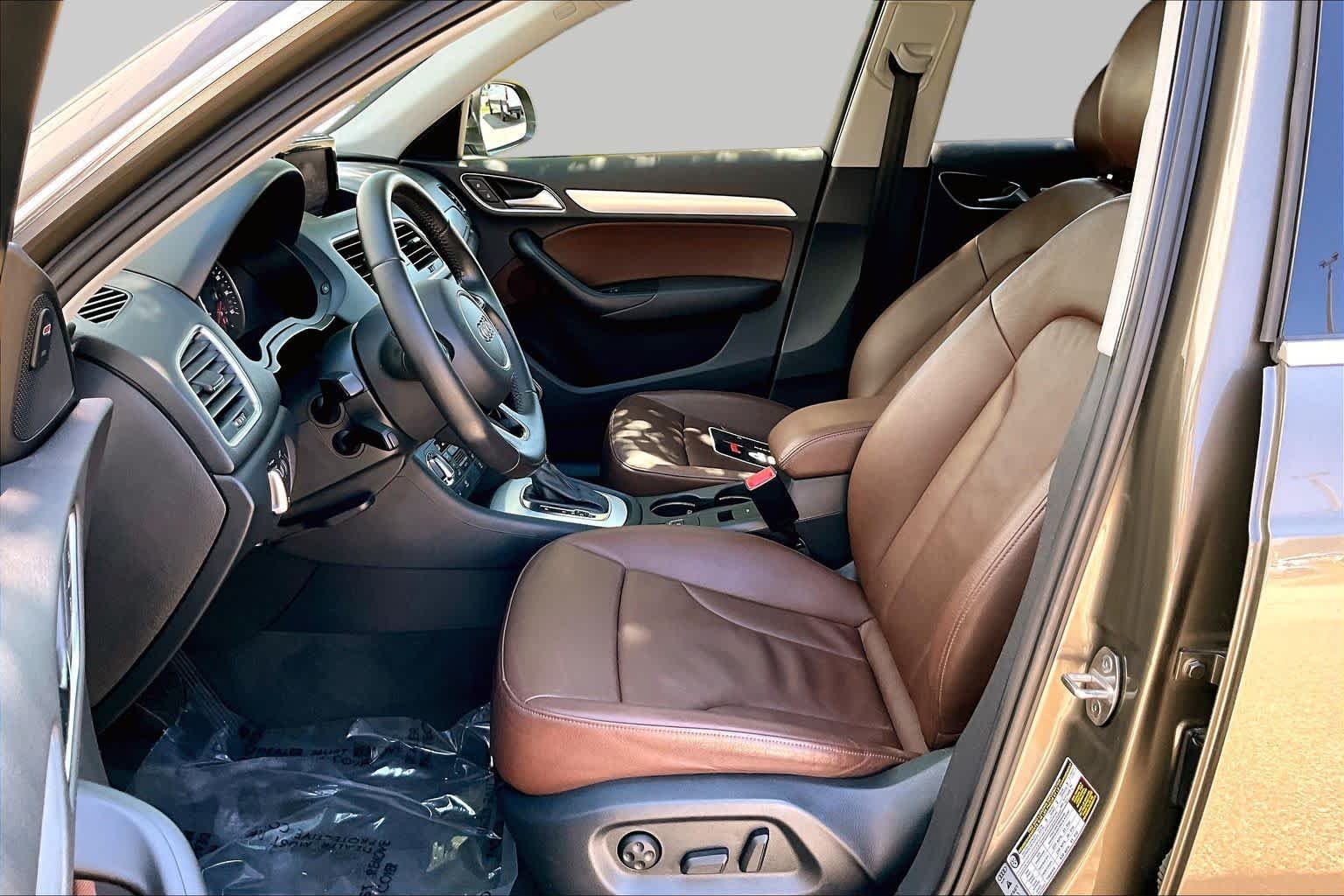 Used 2015 Tundra Brown Metallic Audi 2.0T Prestige image 9