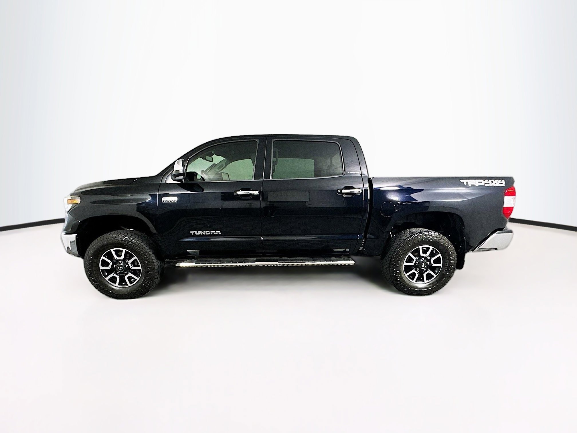 2020 Toyota Tundra thumbnail 8