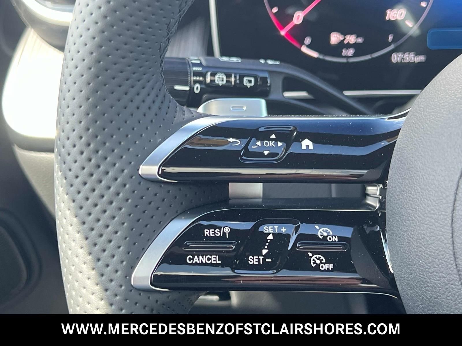 New 2026 Graphite Grey Metallic Mercedes-Benz GLC 300 image 29