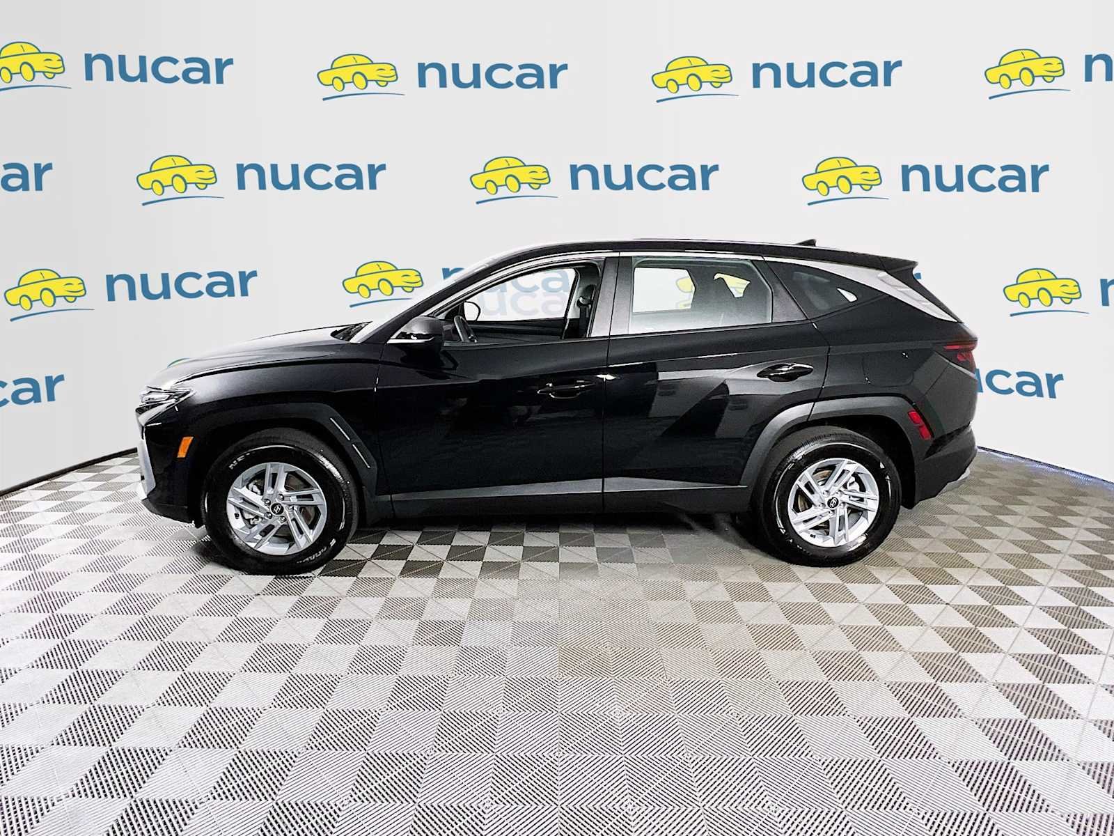 Used 2026 Phantom Black Hyundai SE image 4