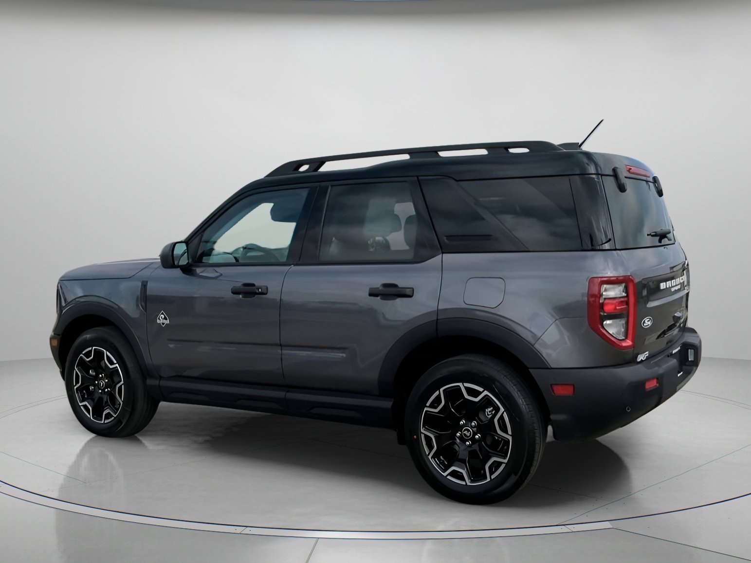 New 2026 Carbonized Gray Metallic Ford Outer Banks® image 16