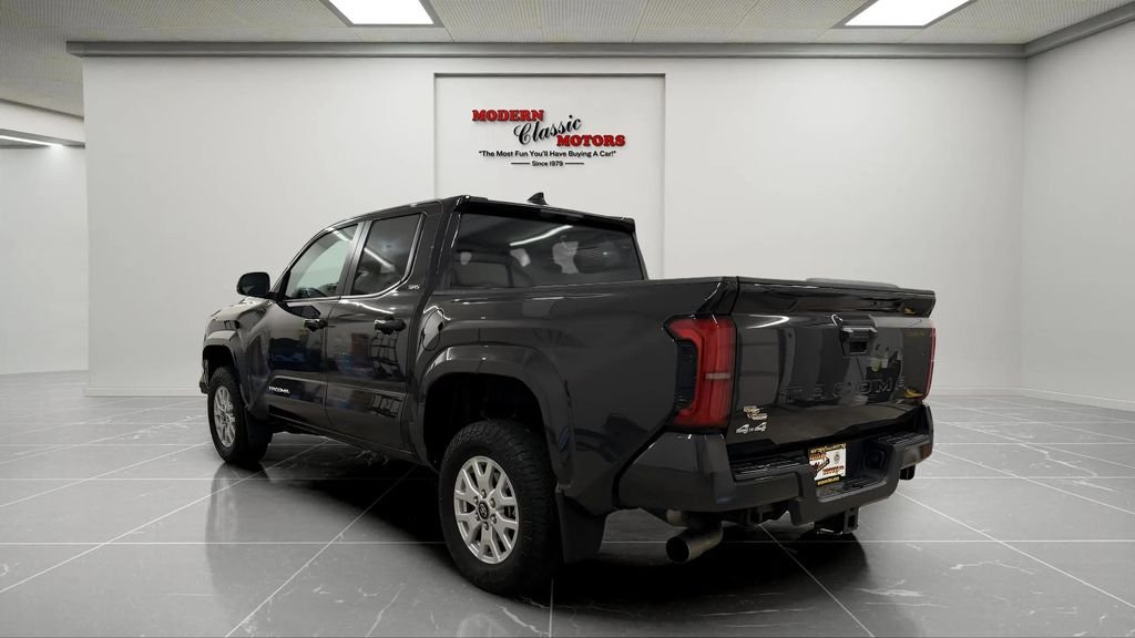 Used 2024 Gray Toyota SR5 image 5