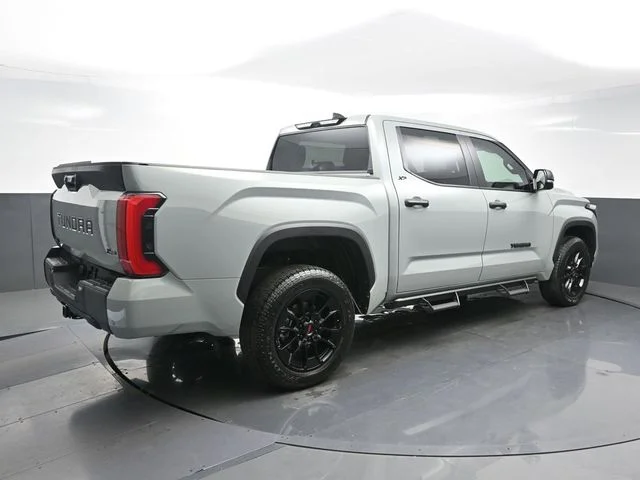 Used 2026  Toyota SR5 image 7