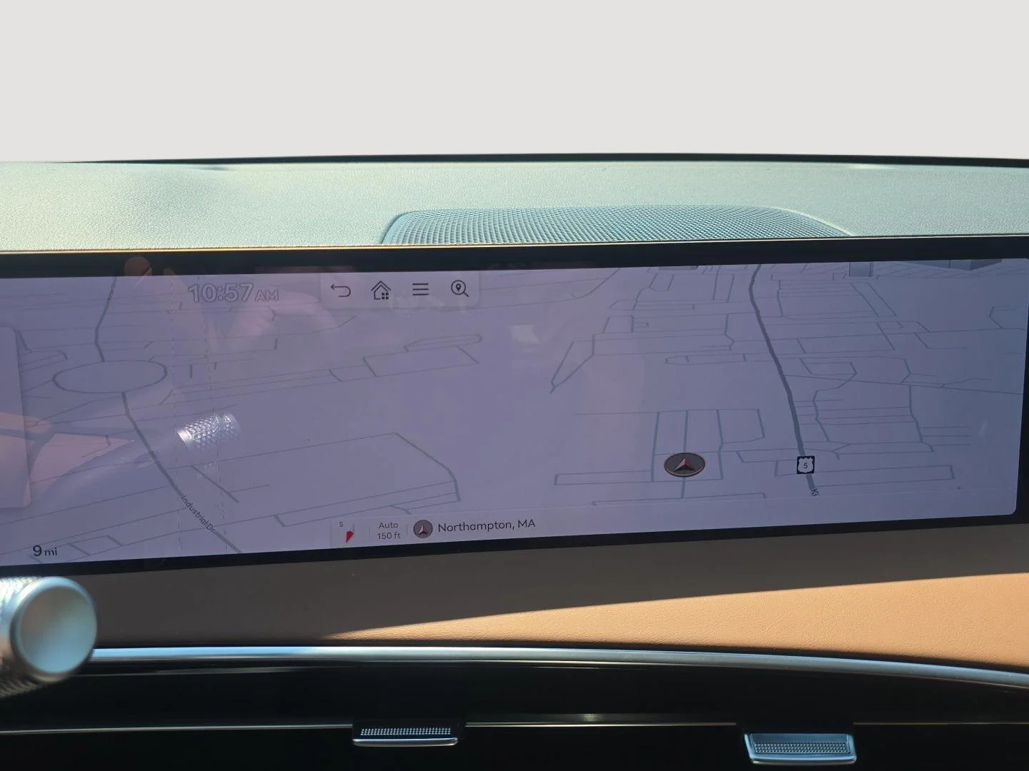 New 2026 Uyuni White Genesis 2.5T Advanced image 16