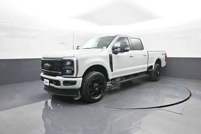 New 2026 Avalanche Ford F-250® XLT image 4