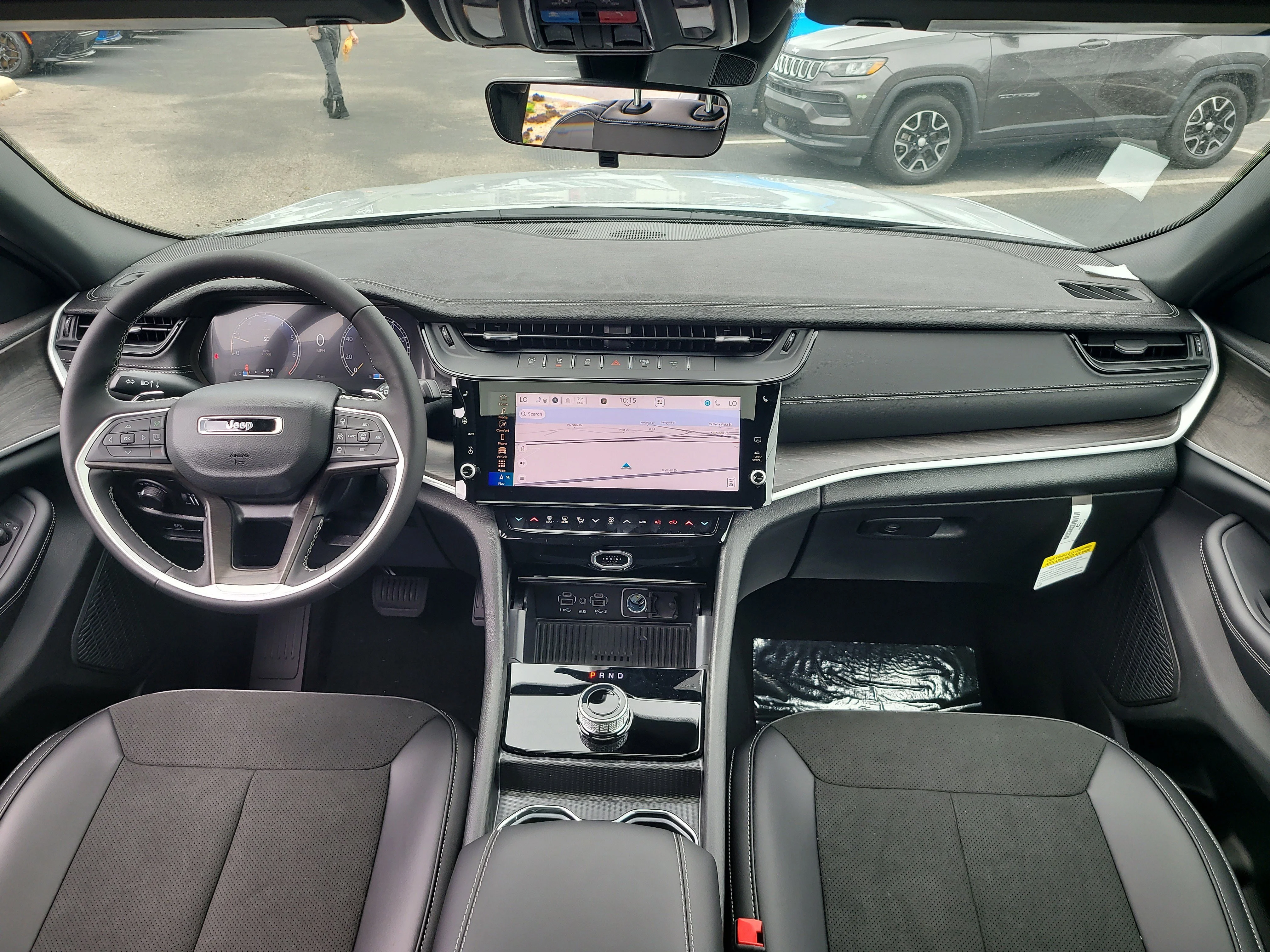 New 2026 Silver Zynith Jeep Laredo Altitude image 12