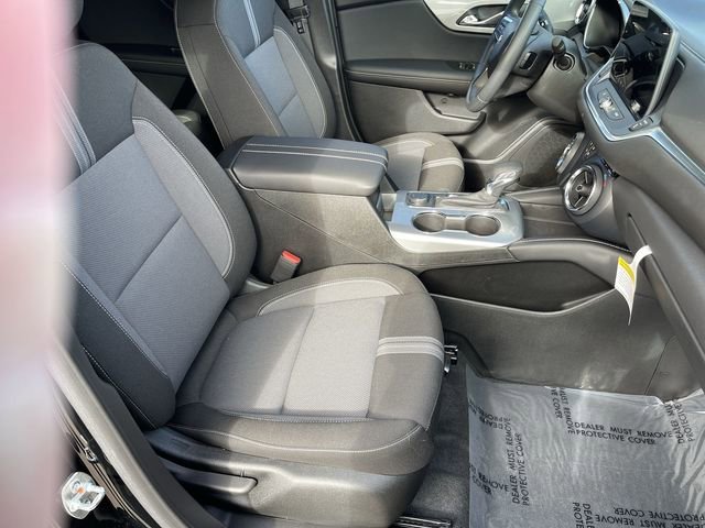 2025 Chevrolet Blazer 2LT - Photo 15