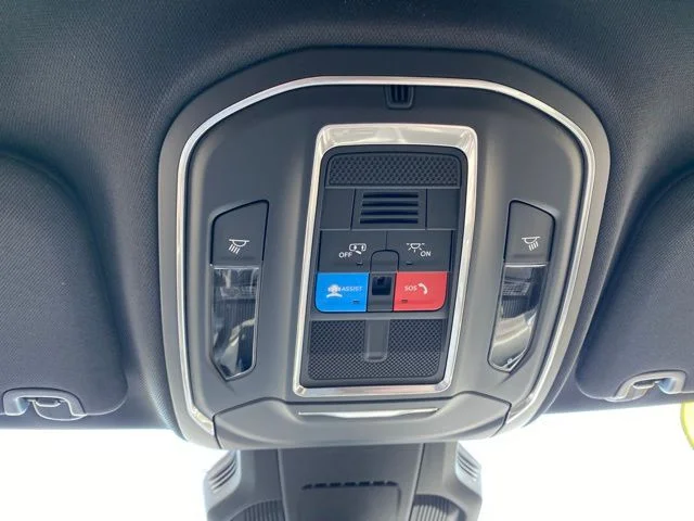 New 2026 Hydro Blue Pearlcoat Jeep Laredo image 19