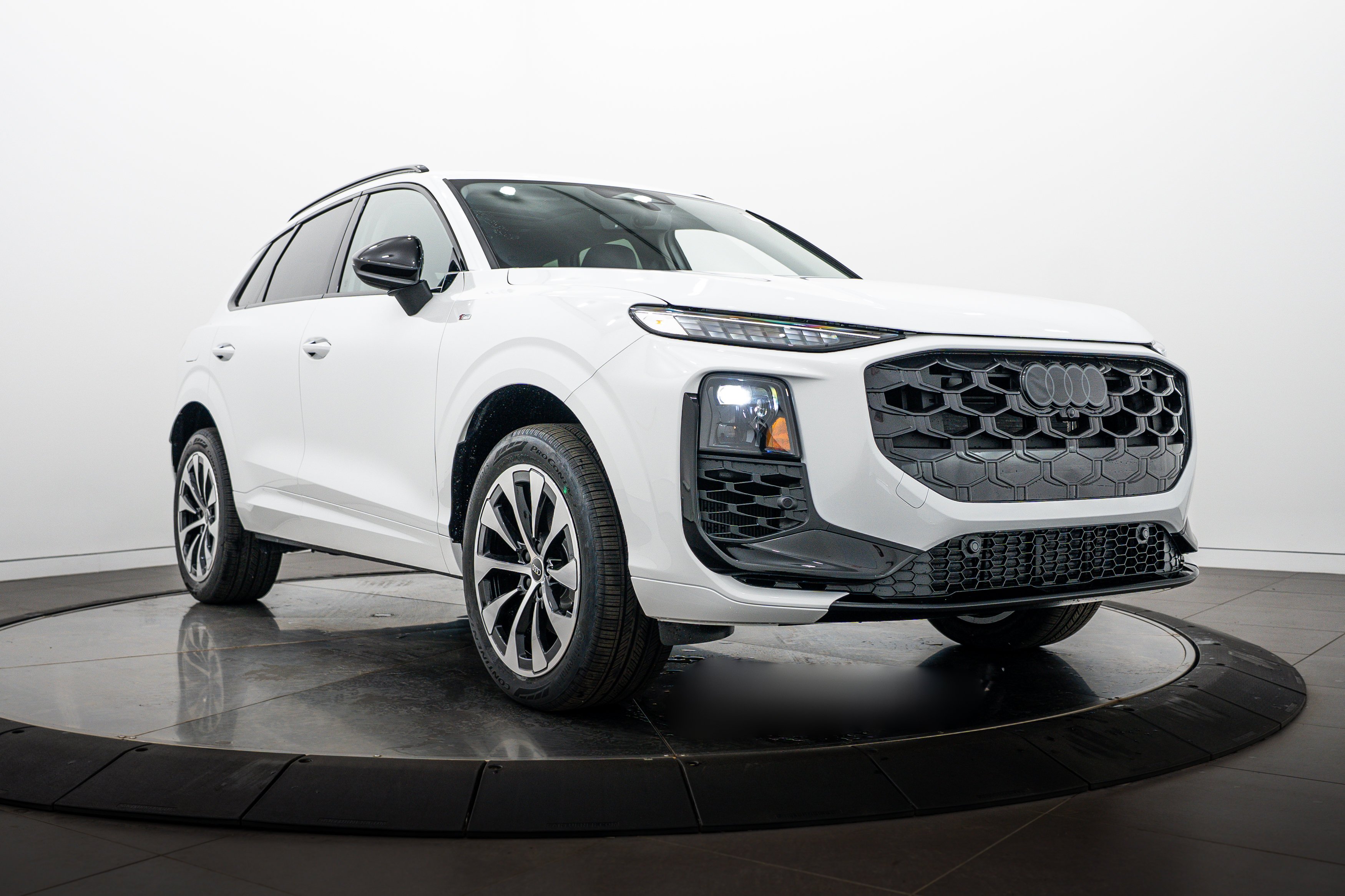 New 2026 White Audi S line image 1