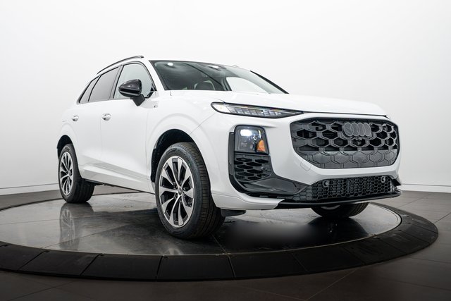 2026 Audi Q3 S line