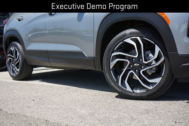 Used 2026 Gray Chevrolet RS image 10