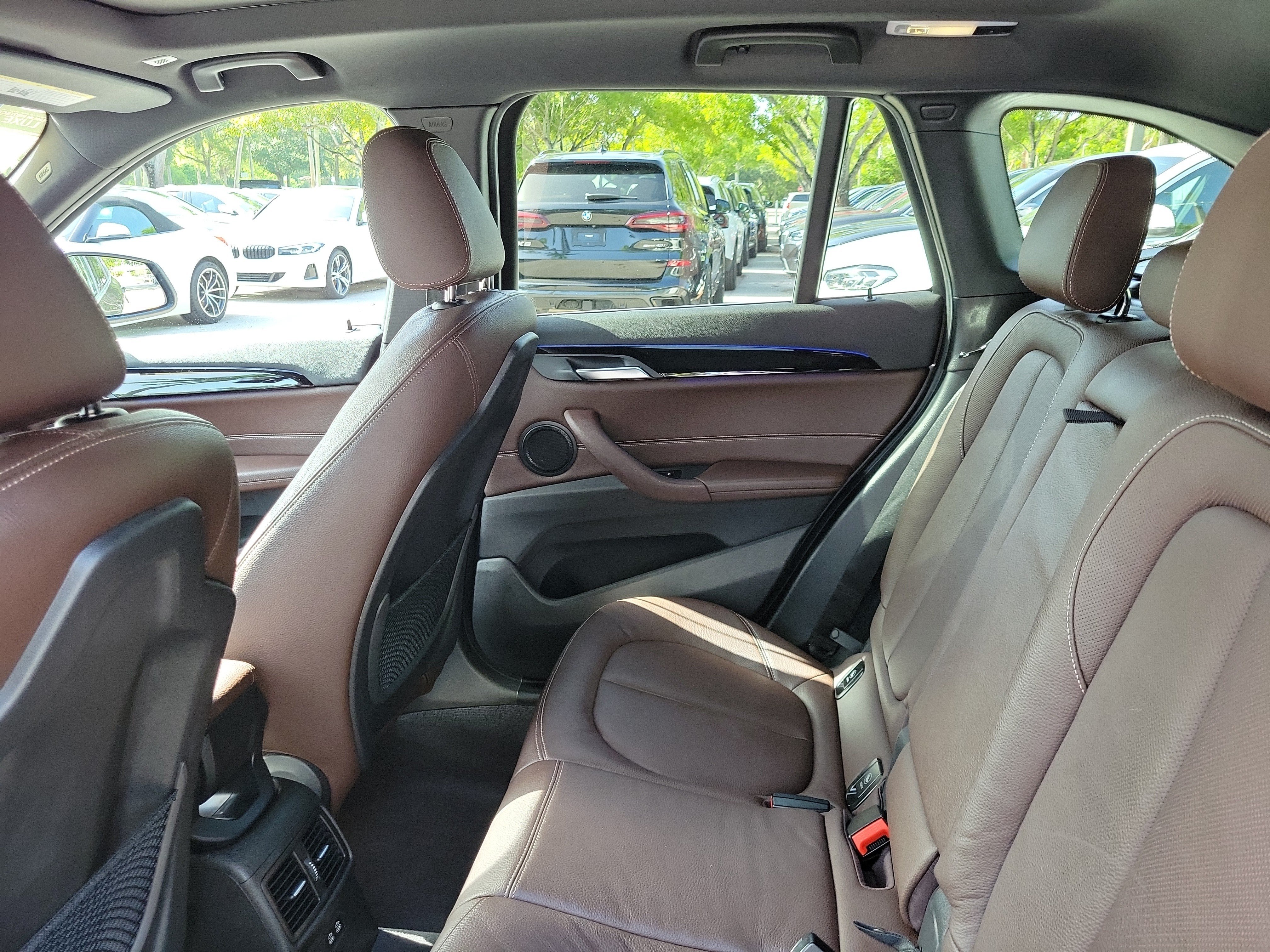 Used 2021 Mineral Gray Metallic BMW sDrive28i image 8
