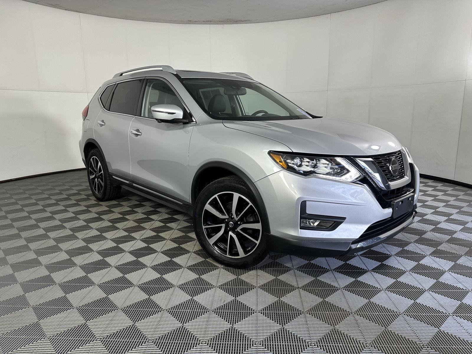 Used 2019 Gy Nissan  image 17