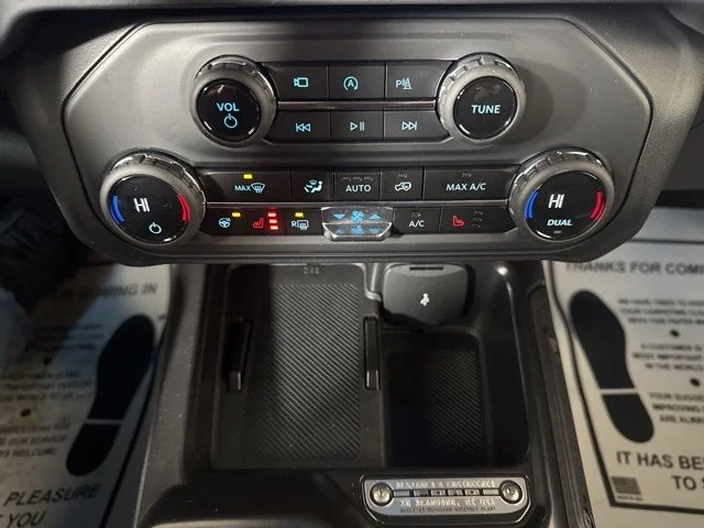 2025 Ford Bronco 4-Door Outer Banks - Photo 16