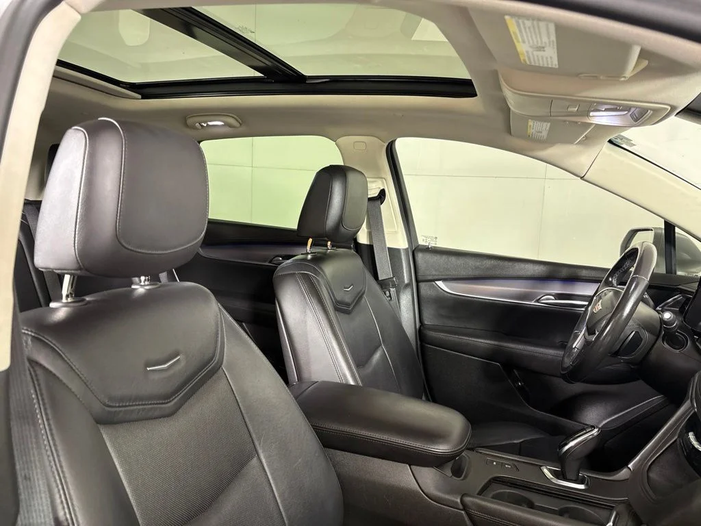 Used 2018 Silver Cadillac Premium Luxury image 24