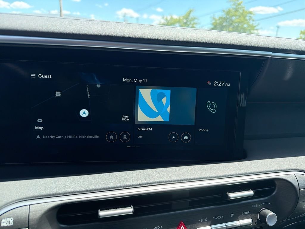New 2026 White Hyundai SEL AWD image 12