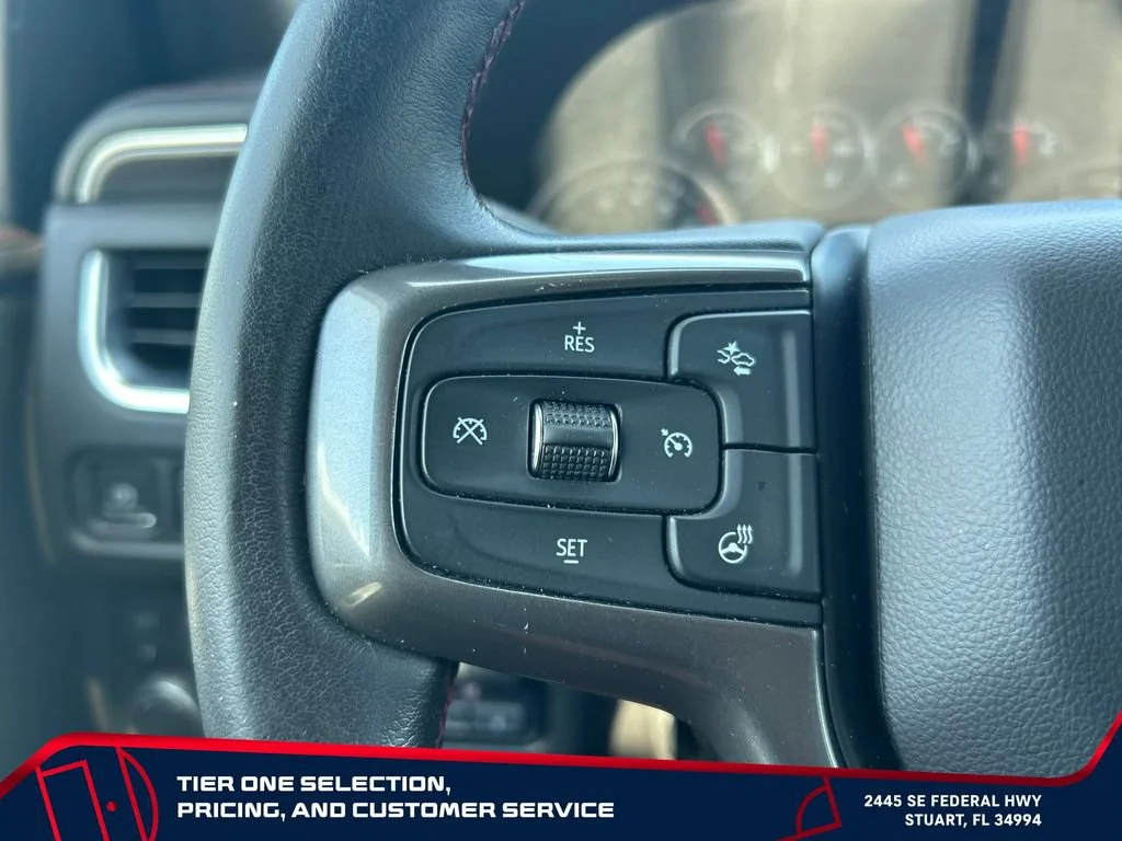 Used 2021 BLACK Chevrolet RST image 25