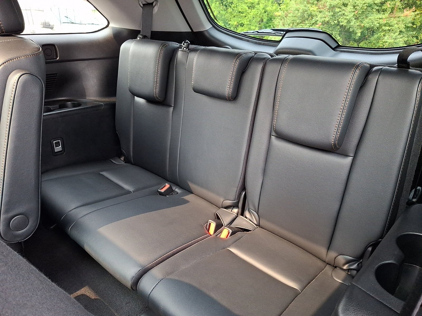 Used 2018 Shoreline Blue Pearl Toyota Limited Platinum image 11