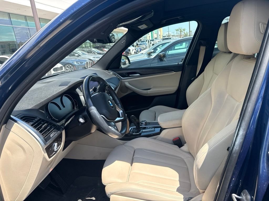 Used 2020 Blue Metallic BMW sDrive30i image 7