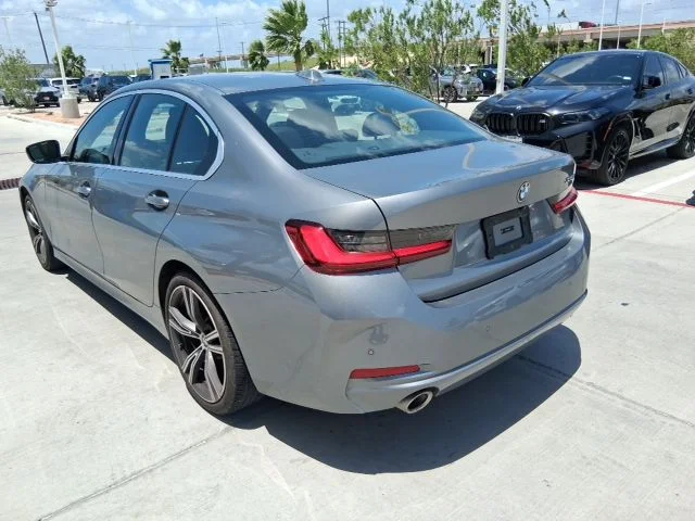 Used 2024 Gray BMW 330i image 4