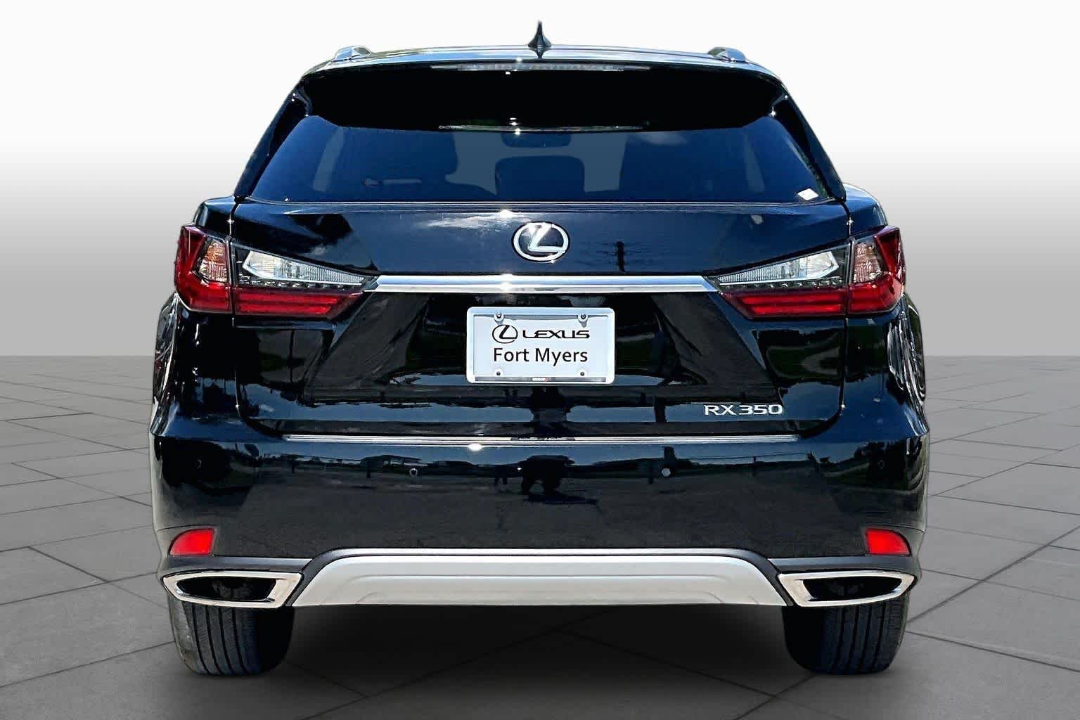 Used 2020 Obsidian Lexus  image 5