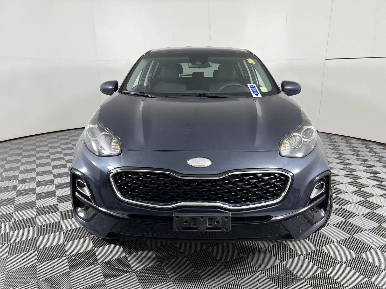 Used 2022 Pacific Blue Kia LX image 5