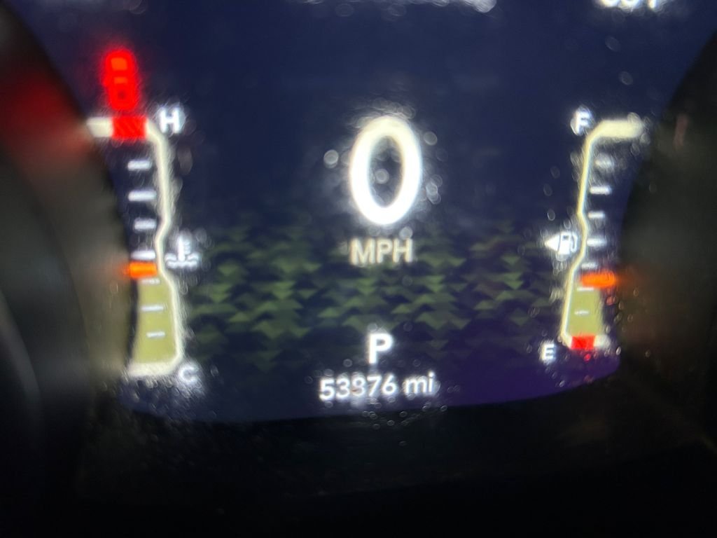 Used 2023 Red Jeep Texas Trail image 10