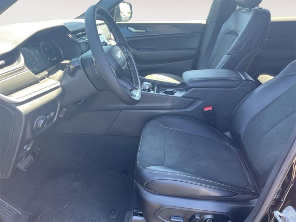 2025 Jeep Grand Cherokee L Altitude - Photo 9