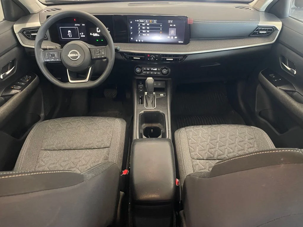 Used 2026 Brown Nissan SV image 11