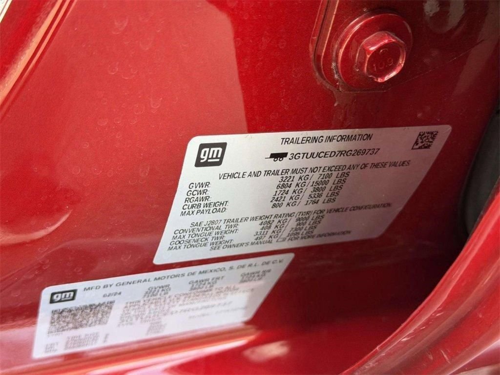 Used 2024 Red GMC Elevation image 25